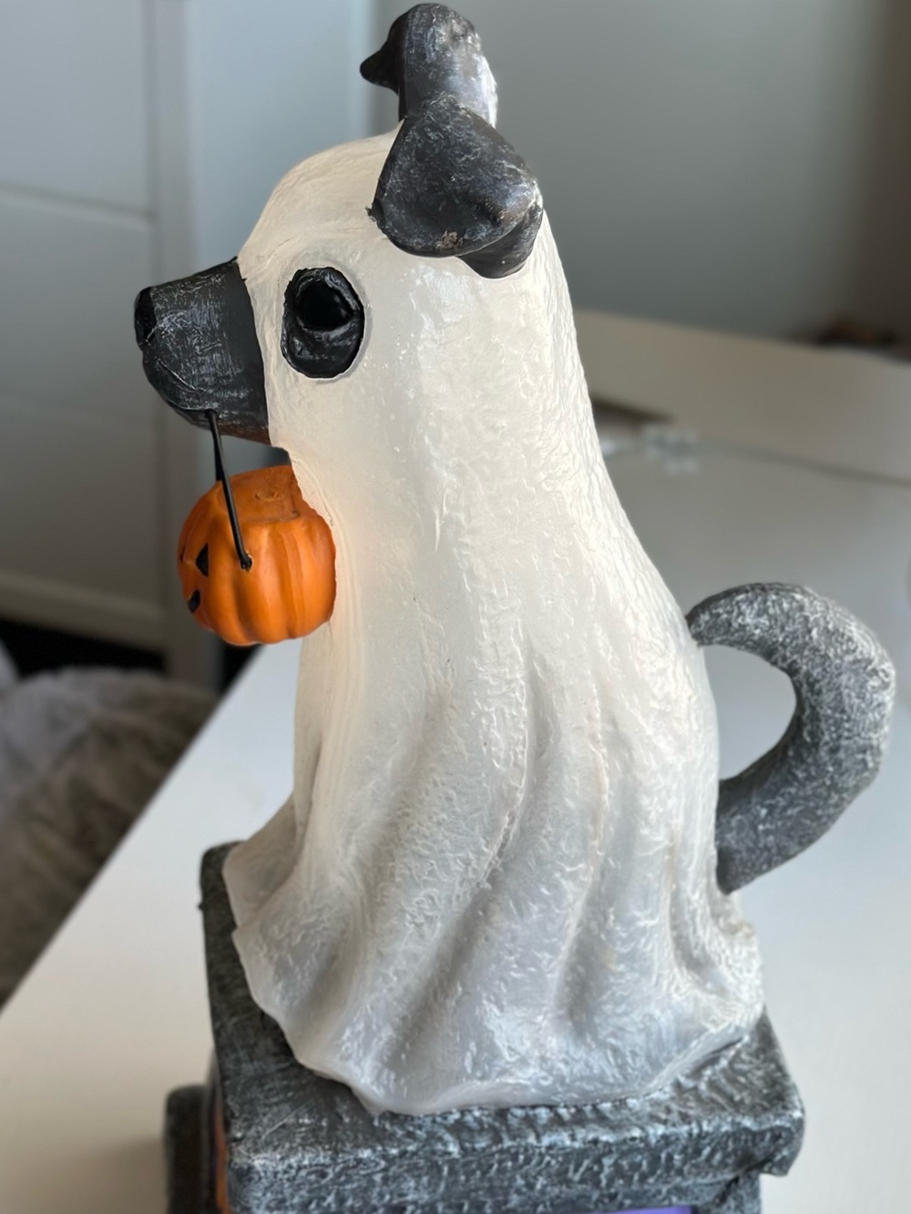 Target Hyde & Eek Hocus Pocus Light Up Ghost Dog Tombstone - Picture 12 of 14
